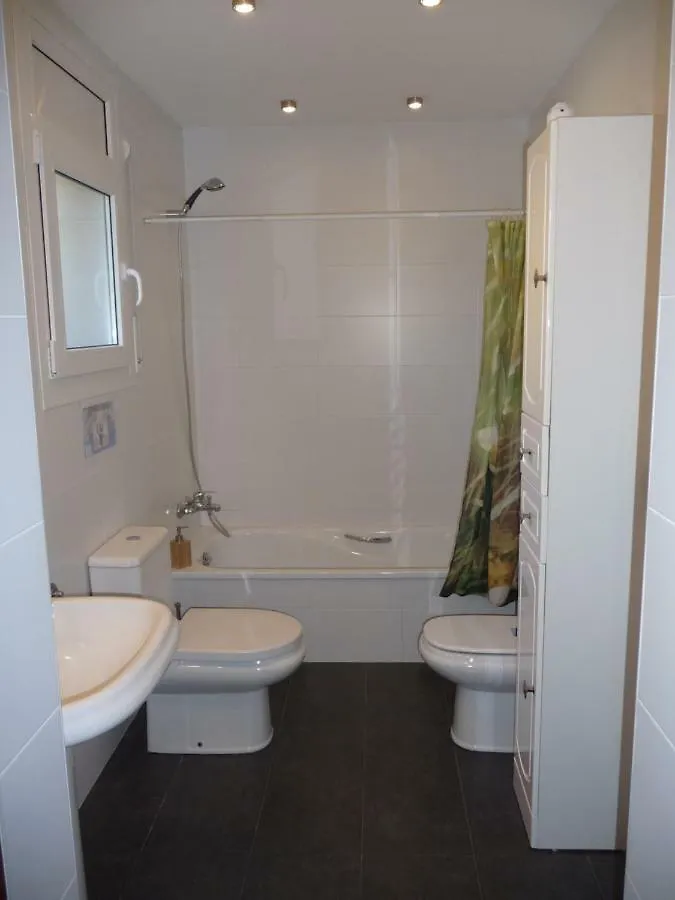 Suite & Spa Panoramic Olivars Pau Bed & Breakfast